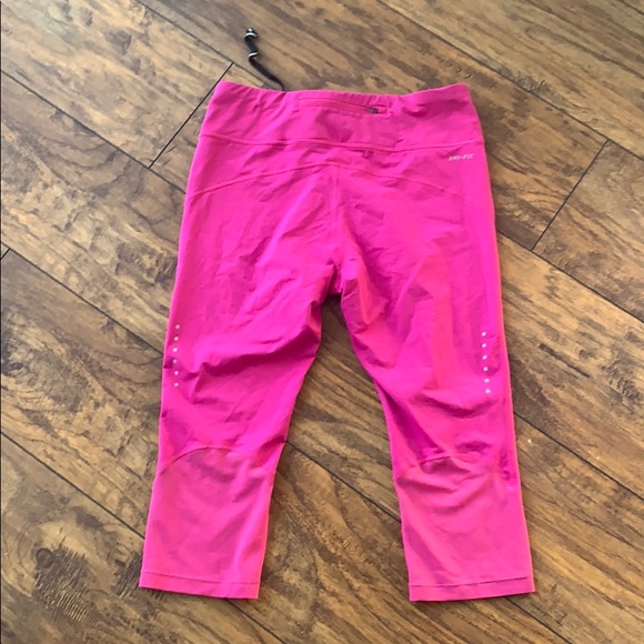 Nike Dri-Fit Leggings - Picture 5 of 5